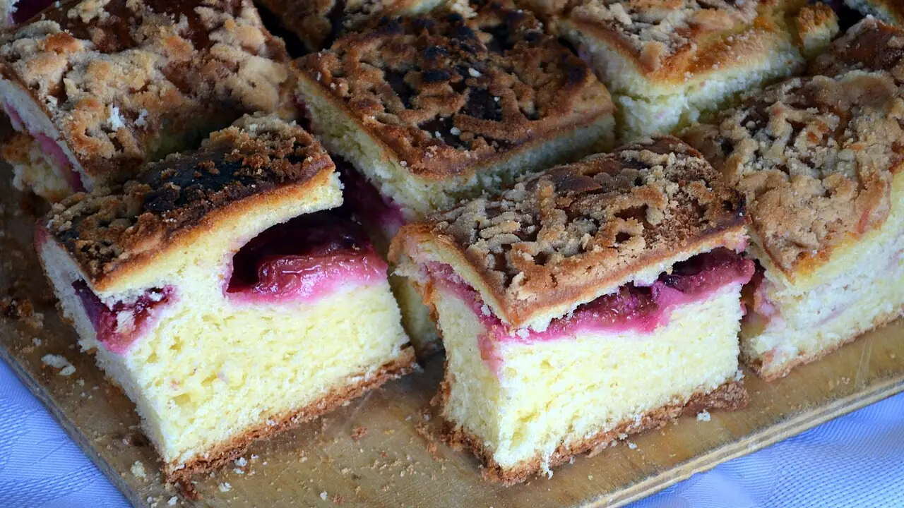 Zwetschgenkuchen